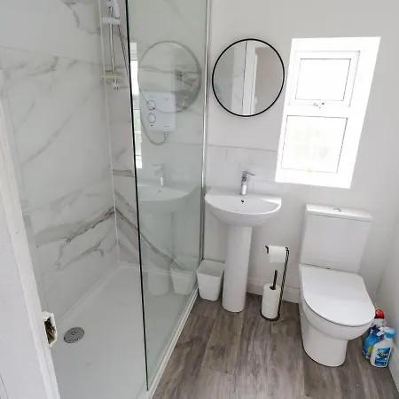 Beautiful With Gardens, Patio & Fireplace * Dromahair