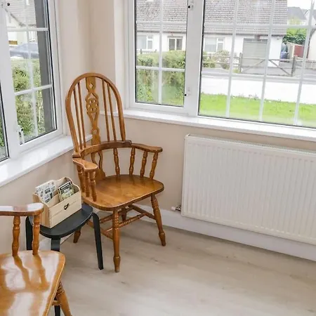 Beautiful With Gardens, Patio & Fireplace Dromahair